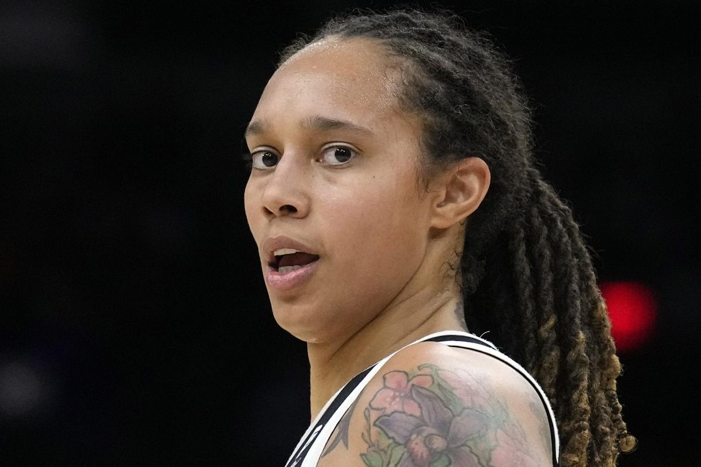 Media russi: la detenzione della star della WNBA Grenier è stata prorogata fino al 19 maggio