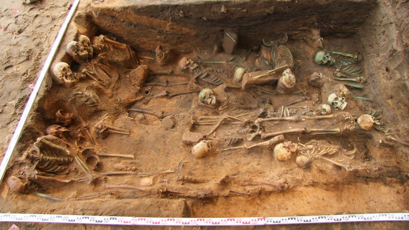 In Germania è stata ritrovata una fossa comune contenente 1.000 scheletri