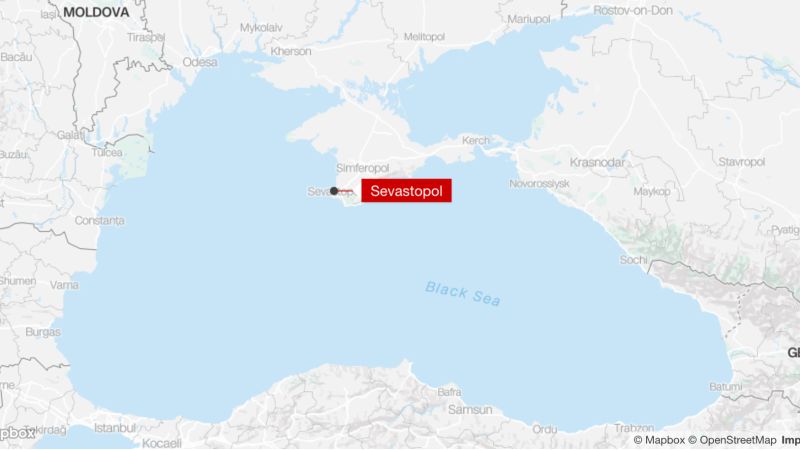 L'Ucraina afferma di aver colpito due navi della marina russa in un grave attacco nella penisola di Crimea