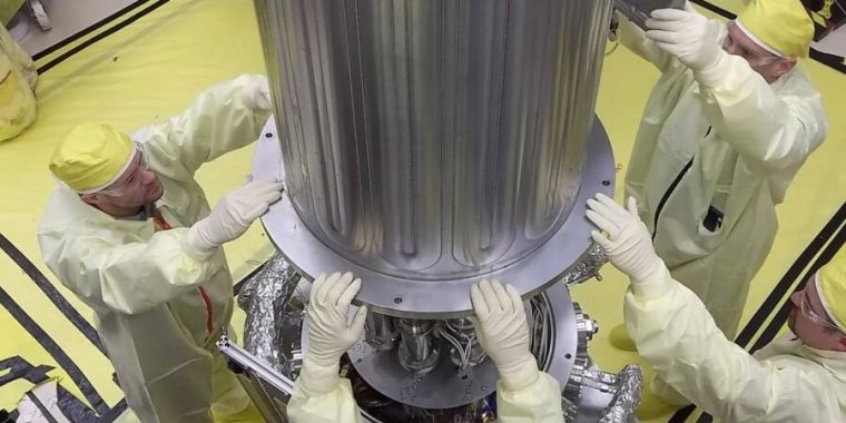 Gli esperti spaziali si aspettano che ci sia una "necessità operativa" per l'energia nucleare sulla Luna