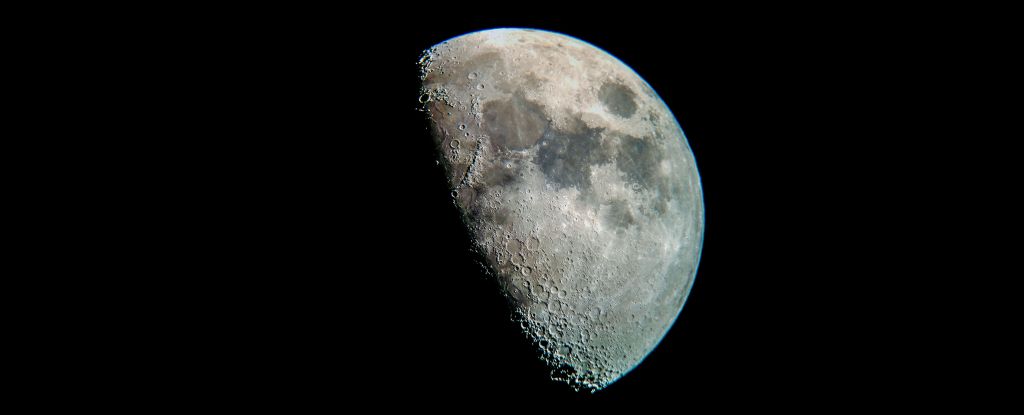 Gli scienziati hanno finalmente confermato cosa c'è dentro la luna: ScienceAlert