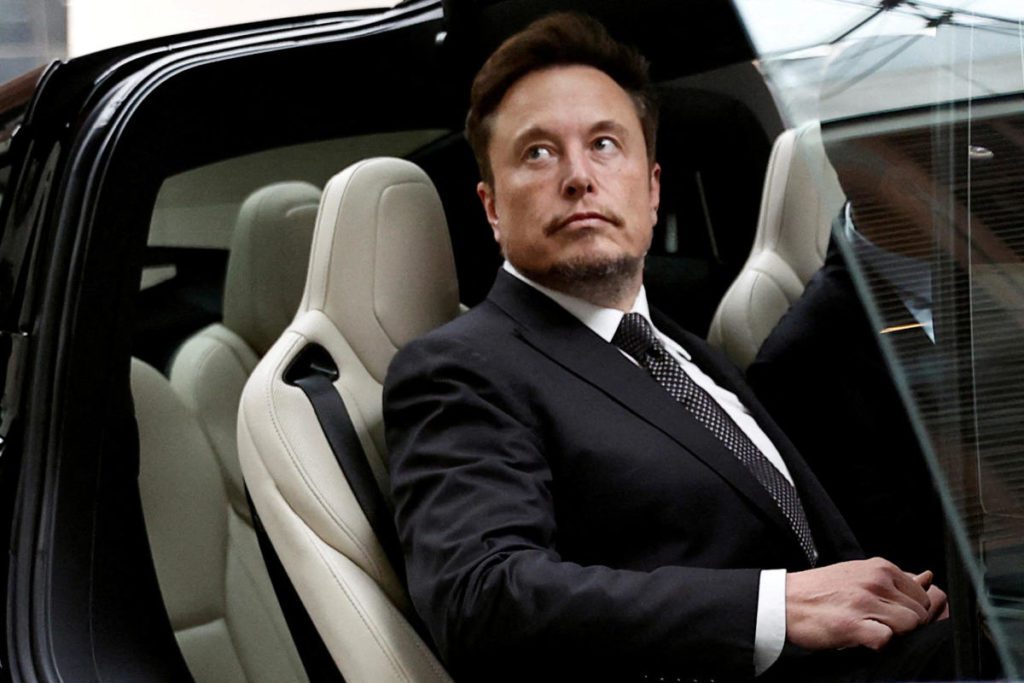 Le azioni Tesla sono aumentate dopo la piena approvazione della guida autonoma in Cina