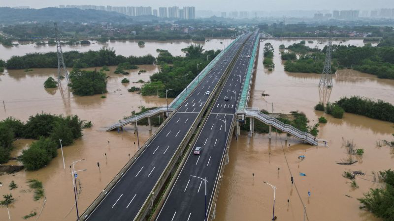 Cina meridionale: massicce inondazioni minacciano decine di milioni di persone a causa delle forti piogge nel paese