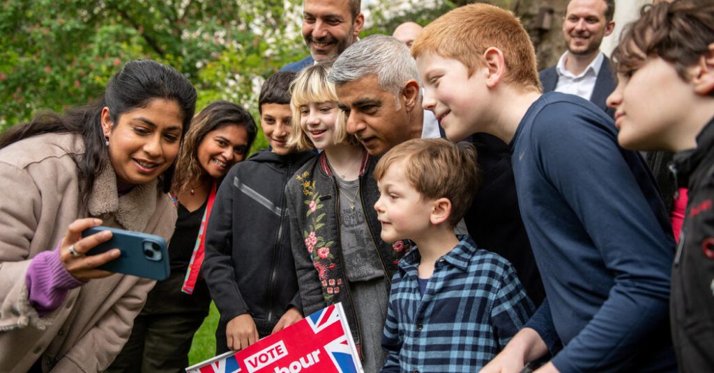 Sadiq Khan è stato rieletto sindaco di Londra in occasione dell'ultima vittoria dei laburisti
